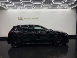 
                                                                                        Voiture
                                                                                         Mercedes-Benz A Class 2.1 A200d AMG Line (Premium) 7G-DCT Euro 6 (s/s) 5dr