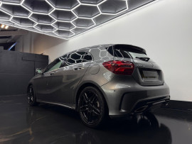 
                                                                                        Voiture
                                                                                         Mercedes-Benz A Class 2.1 A220d AMG Line (Premium) 7G-DCT Euro 6 (s/s) 5dr