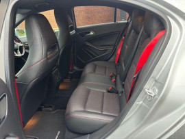 
                                                                                        Voiture
                                                                                         Mercedes-Benz A Class AMG A 45 4MATIC PREMIUM AUTO 38K MOT 11/26 PSH ULEZ 2.0 5dr