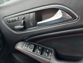 
                                                                                        Voiture
                                                                                         Mercedes-Benz A Class AMG A 45 4MATIC PREMIUM AUTO 38K MOT 11/26 PSH ULEZ 2.0 5dr