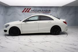 
                                                                                        Voiture
                                                                                         Mercedes-Benz CLA 2.0 CLA250 AMG Sport Coupe 7G-DCT 4MATIC Euro 6 (s/s) 4dr