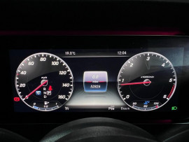 Voiture
                                                                                Mercedes-Benz E-Class 2.0 E220d AMG Line Coupe 2dr Diesel G-Tronic+ Euro 6 (s/s) (194 ps)