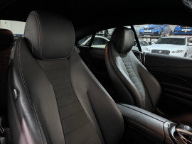Voiture
                                                                                Mercedes-Benz E-Class 2.0 E220d AMG Line Coupe 2dr Diesel G-Tronic+ Euro 6 (s/s) (194 ps)