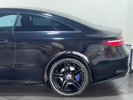 Voiture
                                                                                Mercedes-Benz E-Class 2.0 E220d AMG Line Coupe 2dr Diesel G-Tronic+ Euro 6 (s/s) (194 ps)