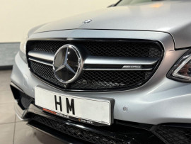 Voiture
                                                                                Mercedes-Benz E-Class 5.5 E63 V8 BiTurbo AMG S Saloon 4dr Petrol SpdS MCT Euro 6 (s/s) (585 ps)