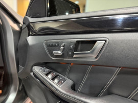 Voiture
                                                                                Mercedes-Benz E-Class 5.5 E63 V8 BiTurbo AMG S Saloon 4dr Petrol SpdS MCT Euro 6 (s/s) (585 ps)