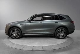 
                                                                                        Voiture
                                                                                         Mercedes-Benz EQC 400