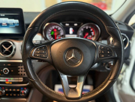 Voiture
Mercedes-Benz GLA 2.1 GLA200d Sport SUV 5dr Diesel Manual Euro 6 (s/s) (136 ps)