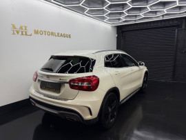 
                                                                                        Voiture
                                                                                         Mercedes-Benz GLA 2.1 GLA220d AMG Line 7G-DCT 4MATIC Euro 6 (s/s) 5dr