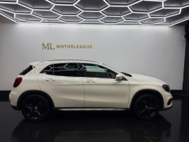 
                                                                                        Voiture
                                                                                         Mercedes-Benz GLA 2.1 GLA220d AMG Line 7G-DCT 4MATIC Euro 6 (s/s) 5dr