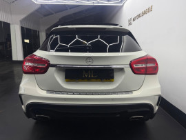 
                                                                                        Voiture
                                                                                         Mercedes-Benz GLA 2.1 GLA220d AMG Line (Premium Plus) 7G-DCT 4MATIC Euro 6 (s/s) 5dr