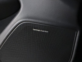 
                                                                                        Voiture
                                                                                         Mercedes Classe C (III) 63 AMG (C204)