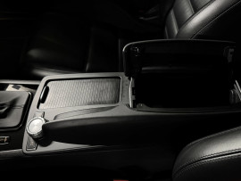 
                                                                                        Voiture
                                                                                         Mercedes Classe C (III) 63 AMG (C204)