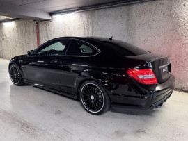 
                                                                                        Voiture
                                                                                         Mercedes Classe C (III) 63 AMG (C204)