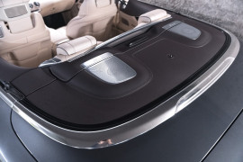 
                                                                                        Voiture
                                                                                         Mercedes Classe S 500 Cabriolet