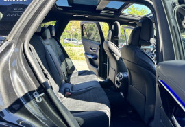 
                                                                                        Voiture
                                                                                         Mercedes GLC 300 DE Hybrid 333ch AMG LINE + 4 MATIC