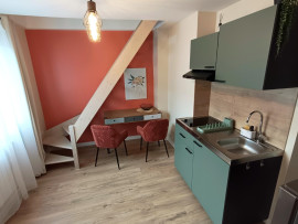 
                                                                                        Location
                                                                                         Meublé moderne avec mezzanine Amiens
