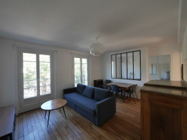 
                                                                                        Location
                                                                                         meublée appart 4 pièces 67 mètres carré 400€/mois