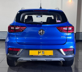 Voiture
                                                                                MG MG Zs 1.0 T-GDI Exclusive SUV 5dr Petrol Auto Euro 6 (111 ps)
