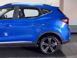 Voiture
                                                                                MG MG Zs 1.0 T-GDI Exclusive SUV 5dr Petrol Auto Euro 6 (111 ps)