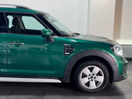 Voiture
MINI Countryman 1.5 Cooper Classic SUV 5dr Petrol Manual Euro 6 (s/s) (136 ps)