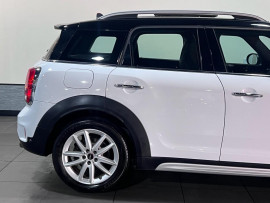 Voiture
                                                                                MINI Countryman 2.0 Cooper S Sport SUV 5dr Petrol Steptronic Euro 6 (s/s) (192 ps)