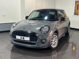 Voiture
                                                                                MINI Hatch 1.5 Cooper Hatchback 3dr Petrol Manual Euro 6 (s/s) (136 ps)