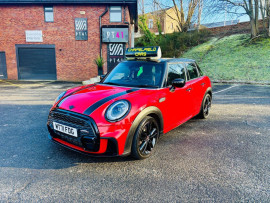 
                                                                                        Voiture
                                                                                         MINI Hatch 1.5 Cooper Sport Hatchback 5dr Petrol Manual Euro 6 (s/s) (136 ps) MOT 2/27 FSH 40K 1 OWNER ULEZ