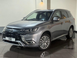 Voiture
                                                                                Mitsubishi Outlander 2.4h TwinMotor 13.8kWh 4hs SUV 5dr Petrol Plug-in Hybrid CVT 4WD Euro 6 (s/s) (209 ps)