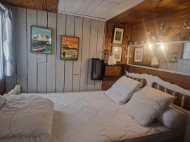 
                                                                                        Location
                                                                                         Mon petit paradis