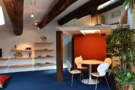 Location
MONDRIAN - LAM