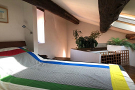 Location
MONDRIAN - LAM