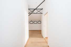 
                                                                                        Vente
                                                                                         Montmartre Appartement 2 Pièces Moderne Style Loft