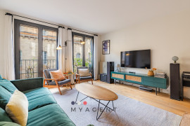 
                                                                                        Vente
                                                                                         MONTMARTRE / SACRÉ-CŒUR – 4 PIÈCES