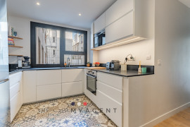 
                                                                                        Vente
                                                                                         MONTMARTRE / SACRÉ-CŒUR – 4 PIÈCES