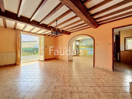 
                                                                                        Vente
                                                                                         MOON-SUR-ELLE, Maison avec vie de plain-pied, 2 chambres