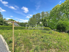 
                                                                                        Vente
                                                                                         MOON-SUR-ELLE, Maison avec vie de plain-pied, 2 chambres