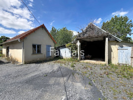 
                                                                                        Vente
                                                                                         MOON-SUR-ELLE, Maison avec vie de plain-pied, 2 chambres