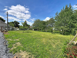 
                                                                                        Vente
                                                                                         MOON-SUR-ELLE, Maison avec vie de plain-pied, 2 chambres