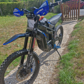 
                                                                                        Sports
                                                                                         Moto cross Talaria Sting R Pro 72V Pro  2025