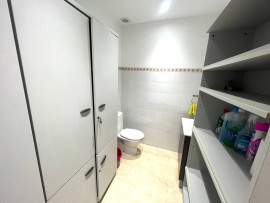 
                                                                                        Vente
                                                                                         Murs de boutique 57m2 Puerto banus