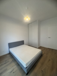
                                                                                        Location
                                                                                         Nanterre – F3 meublé neuf | RER A & E |Pkg