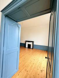 
                                                                                        Vente
                                                                                         Nantes centre – Quai Turenne – Appartement T5 de 116 m²