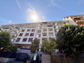 
                                                                                        Vente
                                                                                         Nice - Appartement 3 pièces – Dernier étage avec terrasse proche Hôpital Pasteur