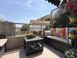 
                                                                                        Vente
                                                                                         Nice - Appartement 3 pièces – Dernier étage avec terrasse proche Hôpital Pasteur