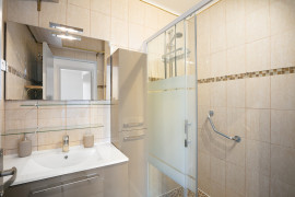 
                                                                                        Colocation
                                                                                         NICE ARENAS 5- Chambre dans colocation neuve