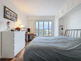 
                                                                                        Vente
                                                                                         Nice - Beau 3 pièces, Haut Cimiez,