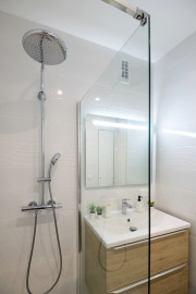 Location
NICE BORRIGLIONE - Grand studio meublé