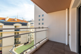 Vente
NICE / BORRIGLIONE - Studio à vendre en avant dernier étage avec terrasse