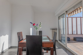 
                                                                                        Vente
                                                                                         NICE – Boulevard de Cessole / Dernier étage avec grande terrasse